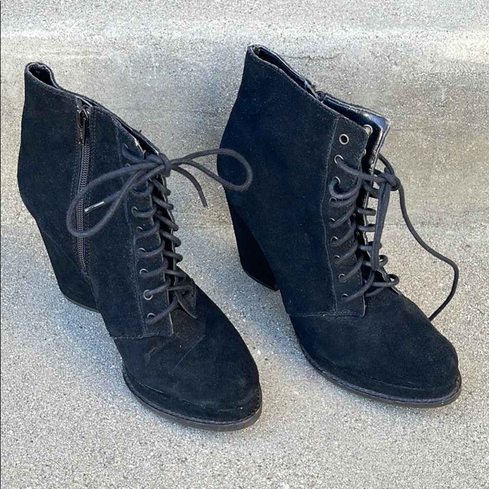 Booties! 🎱